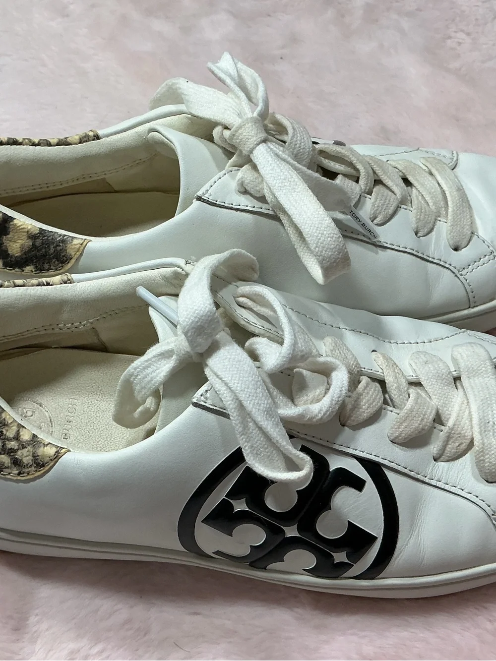 Tory Burch White Leather Sneakers with Black Logo and Snakeskin Trim 159